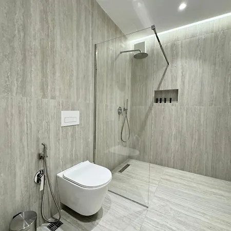 Eli Luxury Apartment شقة تيرانا