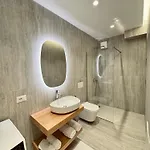 شقة Eli Luxury Apartment تيرانا