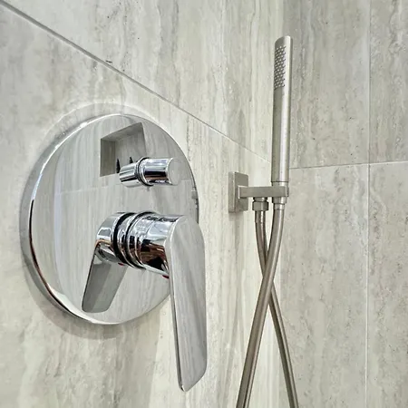 Eli Luxury Apartment * Τίρανα