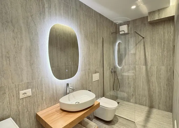 Daire Eli Luxury Apartment Tiran